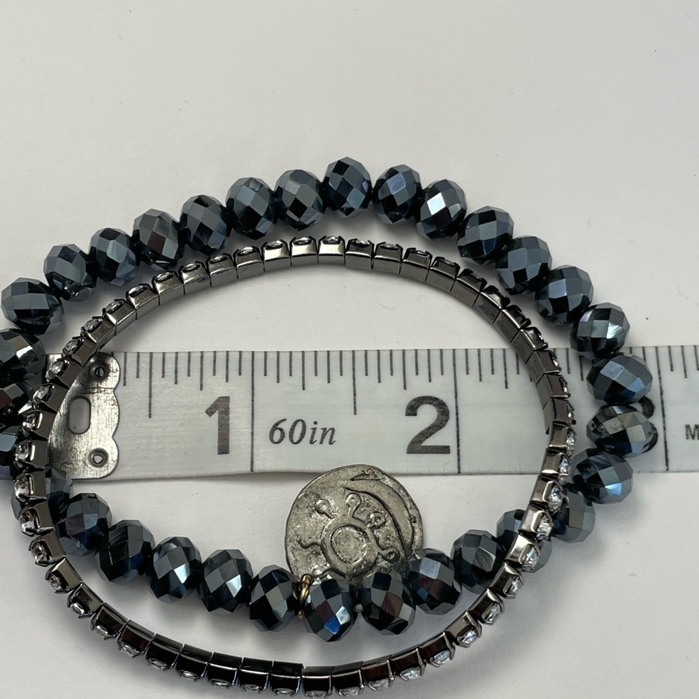 Toss Me A Tiara and Beaded Bracelet Set - Picture 6 of 7